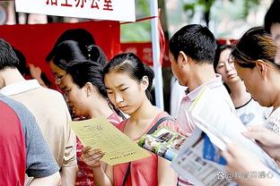 胡明轩更博：祝福联哥在自己的“人生下半场”更加精彩！